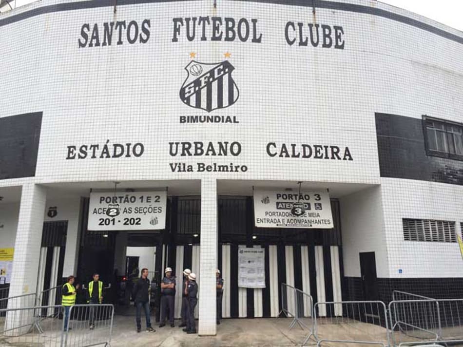 105 anos: Peixe fará amistoso contra o Santos da Argentina na Vila