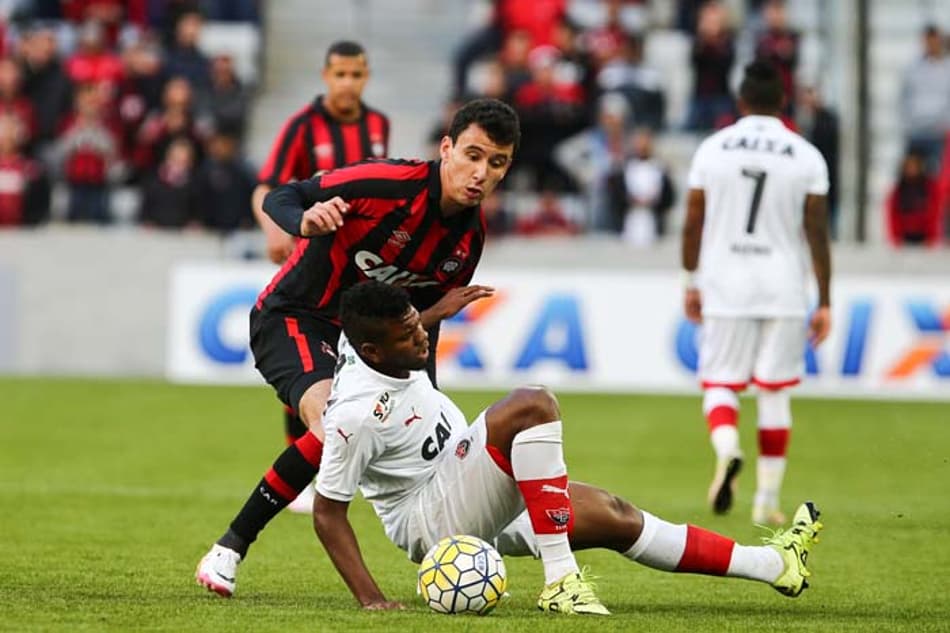 Números da Bola: Estatísticas de Atlético-PR 1×1 Vitória