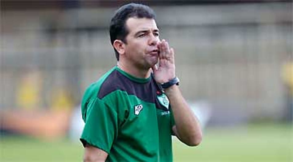 A caminho! Enderson Moreira deve ser anunciado nesta semana