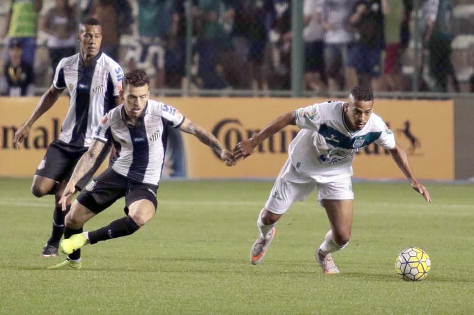 Santos se perde, para no Gama, mantém tabu e leva decisão para Vila