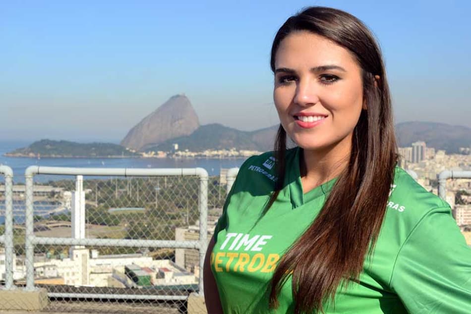 Aliviada, Amanda Simeão só pensa em competir