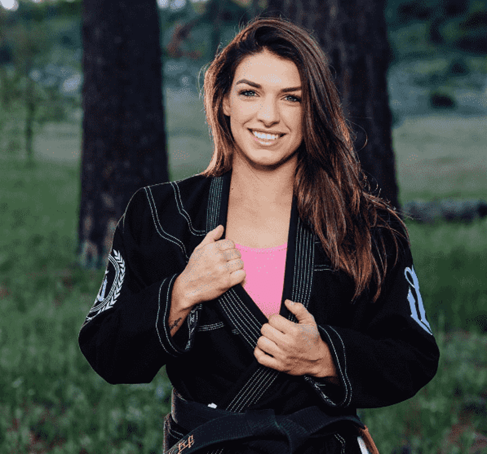 Fenômeno do jiu-jitsu, Mackenzie Dern estreia no MMA nesta sexta-feira