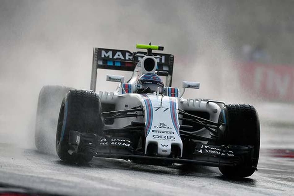 Bottas espera superar a Force India durante a corrida