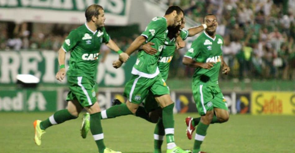 Chapecoense x Botafogo: prováveis times, onde ver, desfalques e palpites