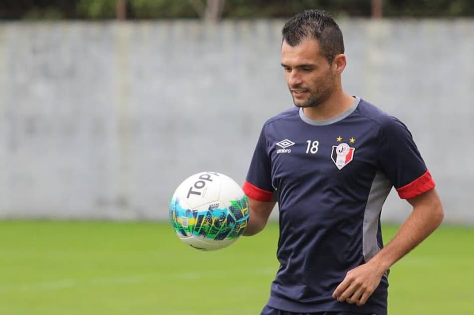 Paulinho Dias comemora longo tempo livre do Joinville para treinar