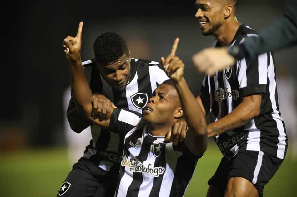 Números da Bola: Estatísticas de Botafogo 1×0 Bragantino
