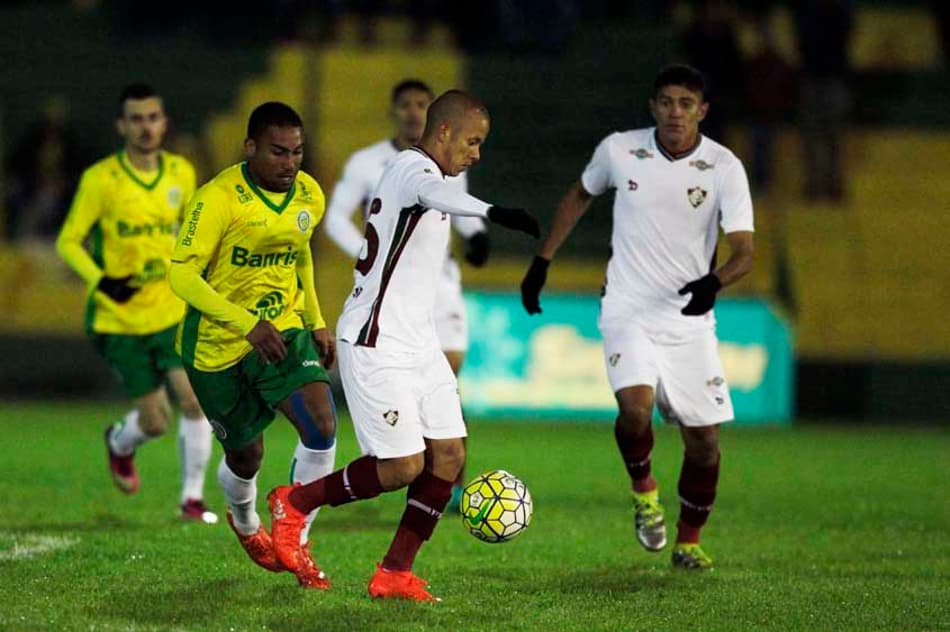 LANCE A LANCE! Fluminense decide vaga com o Ypiranga-RS