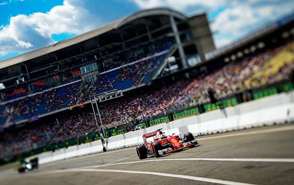 Vettel: A Ferrari não está aqui para terminar em quinto ou sexto
