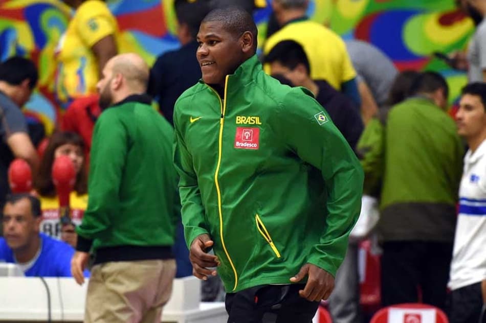 Último convocado, Felício vai da sombra de Bebê ao Rio em seis anos