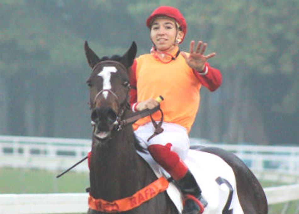 Wesley e Henrique dão show; Guignoni vence quatro e segue na ponta