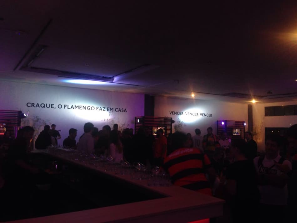 Casa Flamengo recebe bom público no primeiro jogo aberto