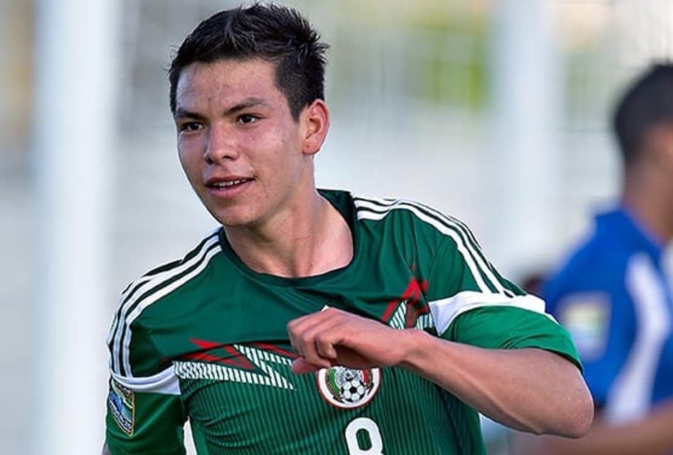 Zamorano acredita que atacante mexicano tem potencial para jogar no Manchester United