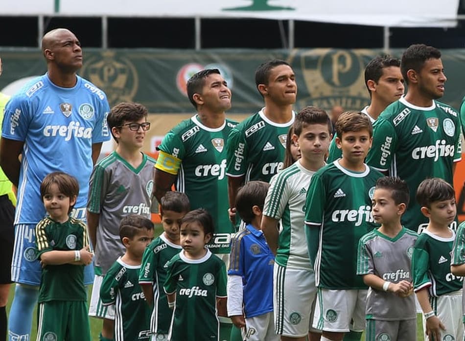 Dudu estreia como capitão e se vê mais maduro no Palmeiras