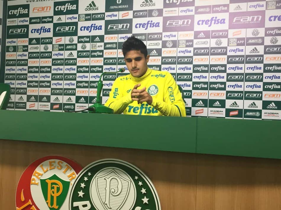 Ex-judoca, zagueiro do Palmeiras se inspira na história de Rafaela Silva