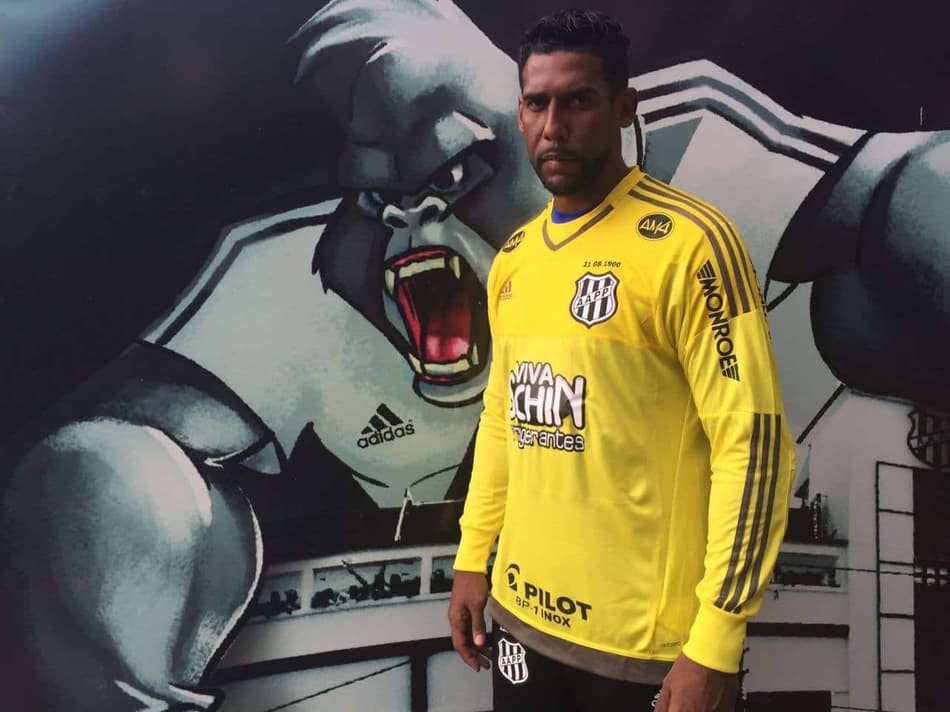 Ponte tenta concluir rescisão de contrato de Aranha e Rodrigo