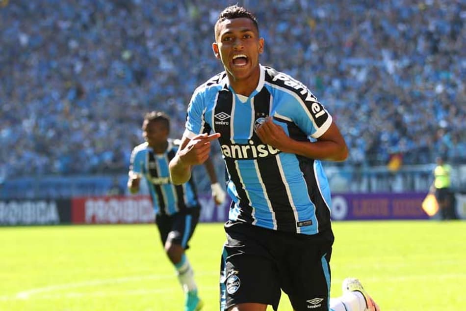Grêmio massacra o Corinthians. Siga as emoções do pós-jogo
