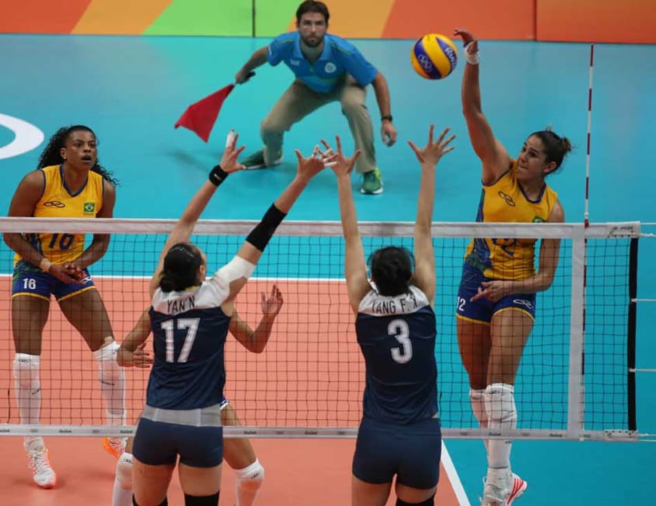 Blog Saque: Capitã da seleção chinesa feminina para de jogar aos 26 anos