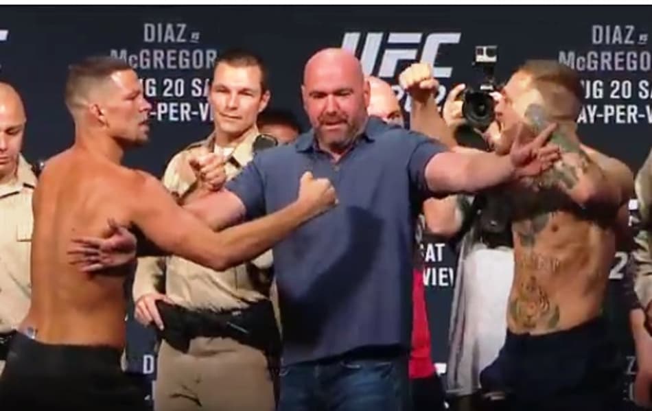 McGregor demonstra nervosismo e faz encarada tensa com Diaz; veja