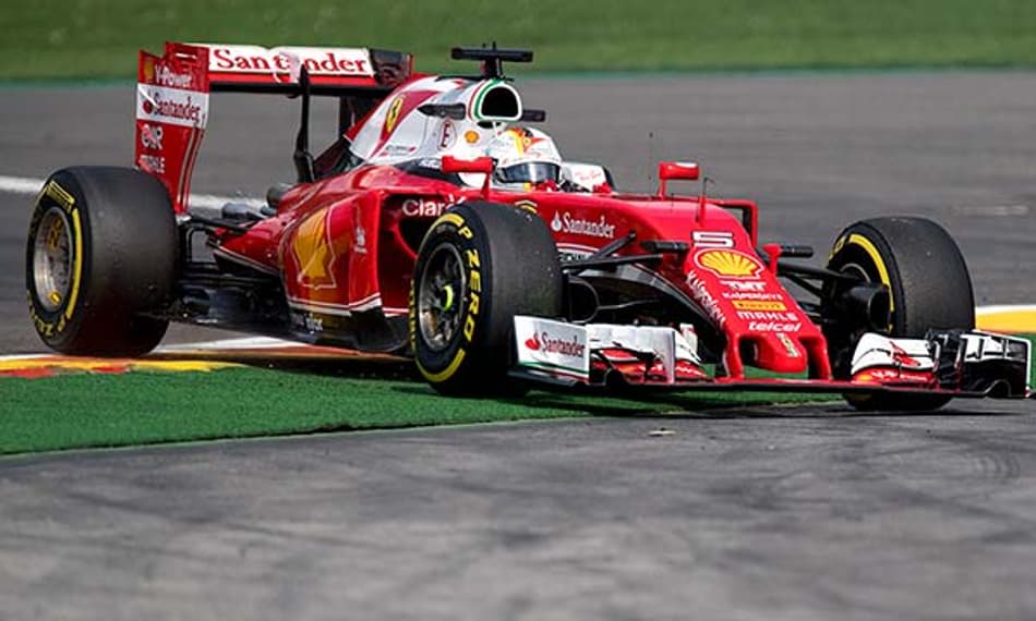 Vettel fala sobre possibilidade de chuva: "Tudo pode acontecer"