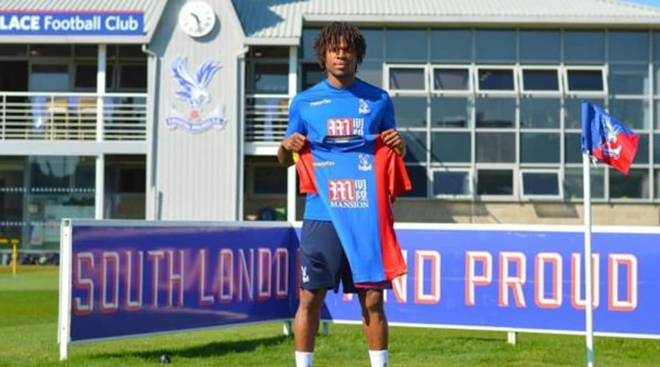 Emprestado pelo Chelsea, Rémy assina com o Crystal Palace