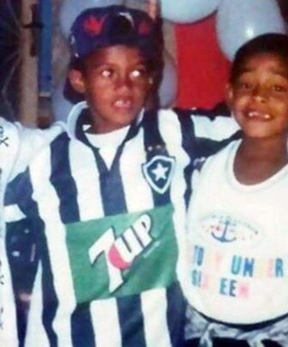 Passado botafoguense e espelho em Jefferson: Airton segue papo com o L!