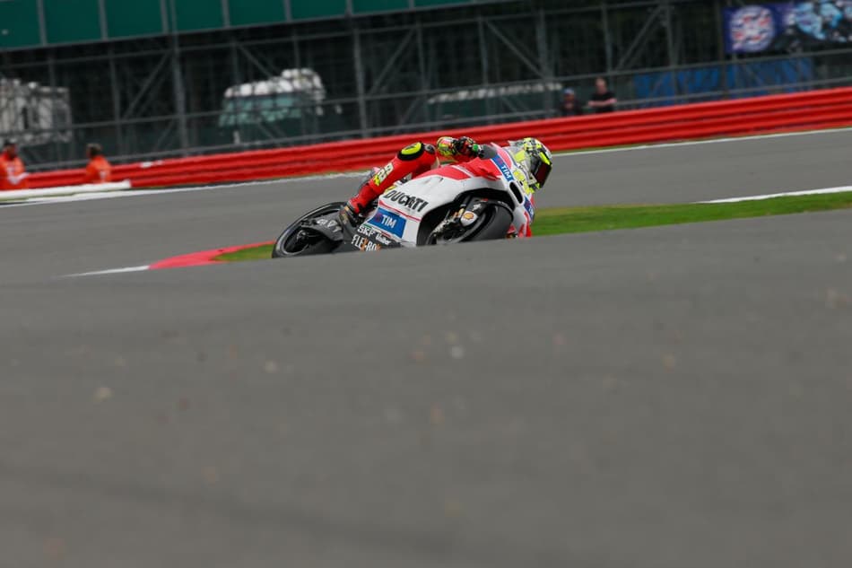 MotoGP: Iannone supera Maverick Viñales e garante melhor tempo da sessão