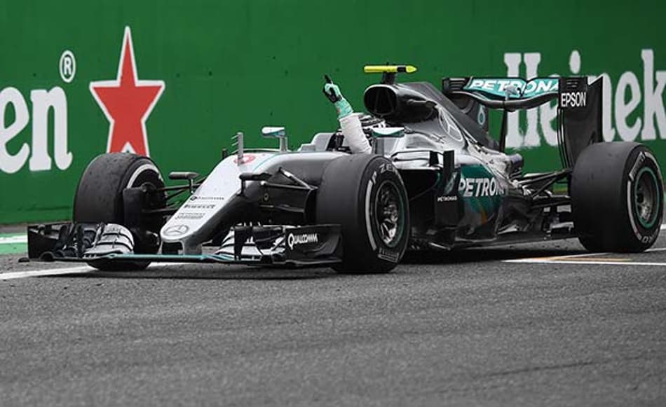 Rosberg se aproveita de má largada de Hamilton e vence em Monza