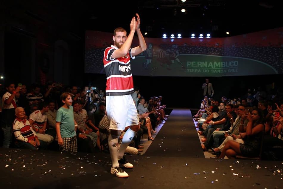 Santa Cruz lança seus novos uniformes. Veja detalhes!