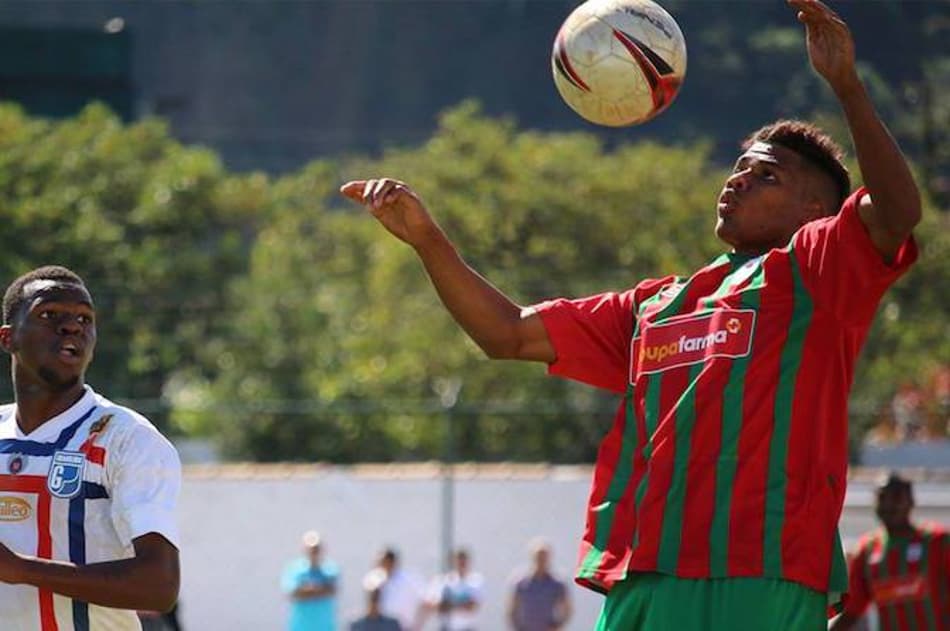 Willian, atacante da Portuguesa Santista na Segunda Divisão do Paulista 