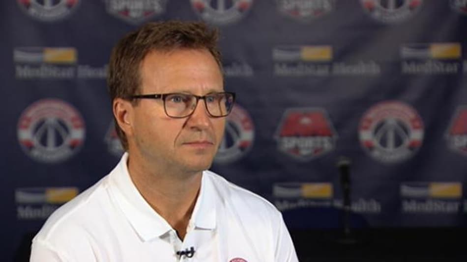 Scott Brooks deixa o comando do Wizards