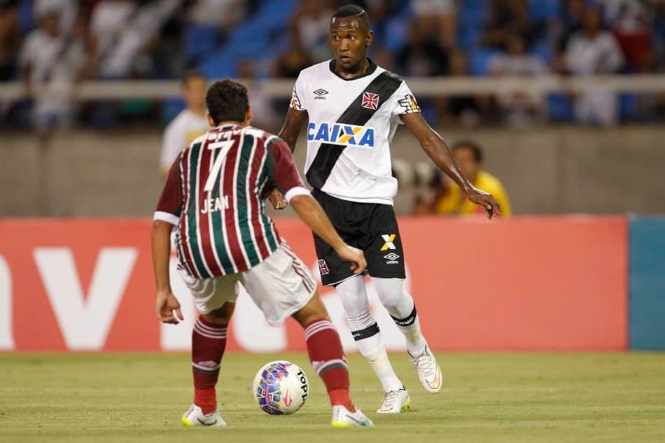Vasco empresta atacante ao Tupi