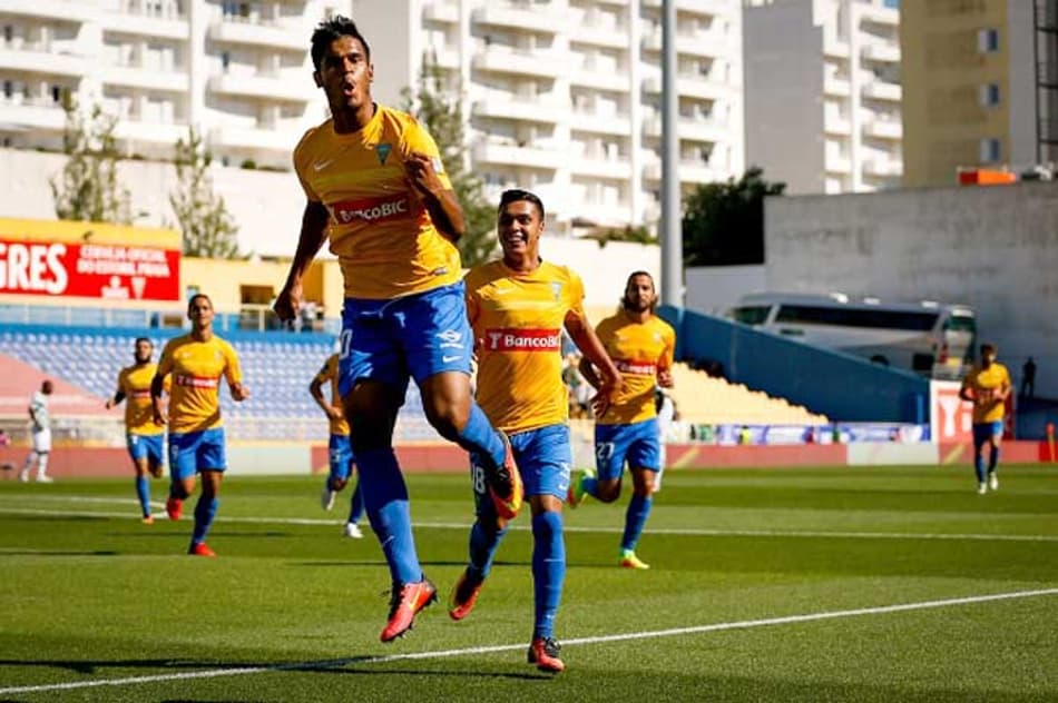 Matheus Índio - Estoril