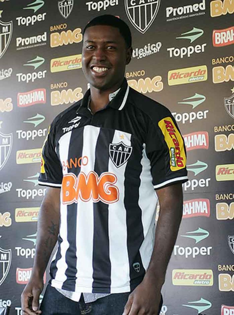 Ex-Atlético-MG relembra trágica morte do irmão e promessa feita a si mesmo