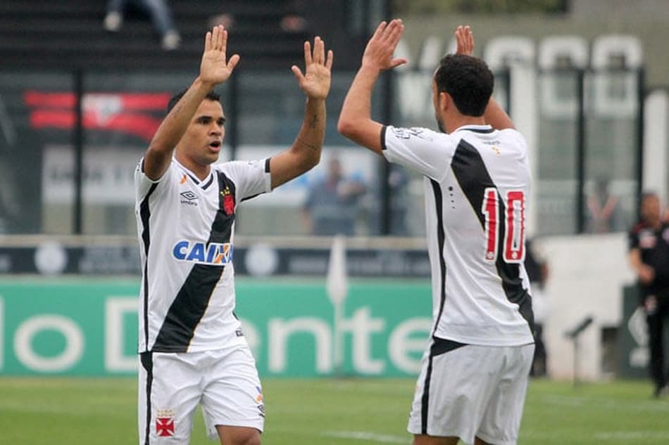 Com Tite em São Januário, Vasco vence o duelo dos líderes da Série B