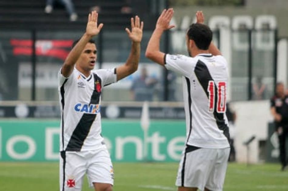 Vaivém cruzmaltino: Vasco empresta três jogadores