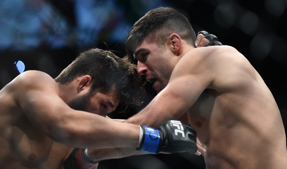 Após primeiro nocaute no UFC, Luque quer encarar top 15 dos meio-médios