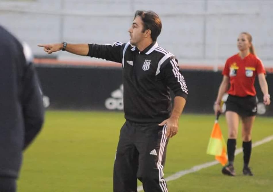 Zago valoriza coletividade após classificação da Ponte na Copa SP