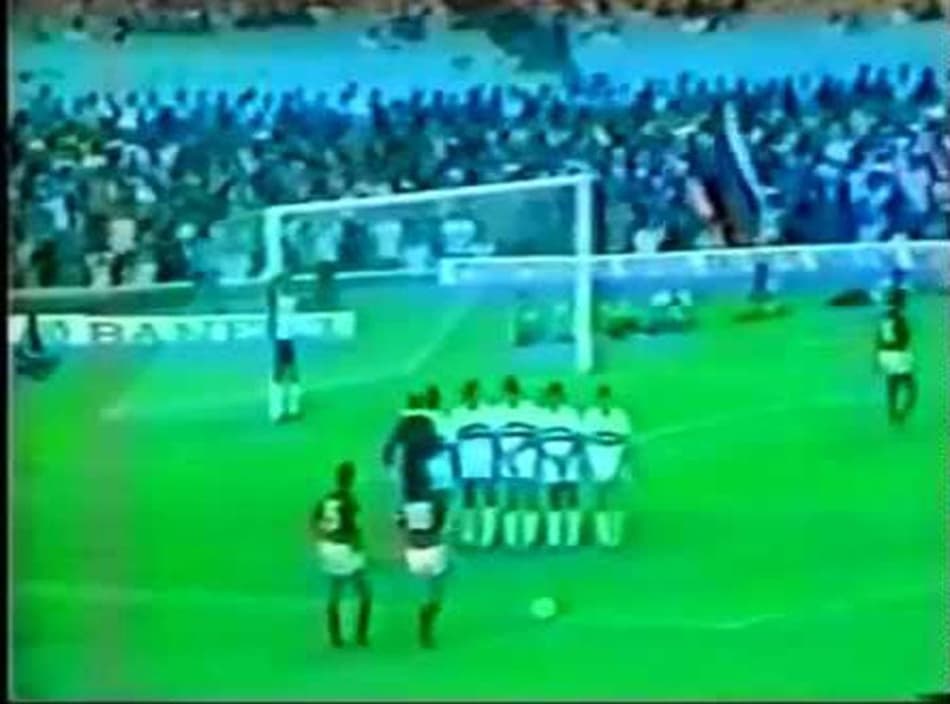 Veja grandes jogos da história entre Flamengo e São Paulo