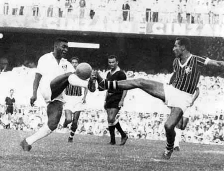 Fotos: Relembre grandes duelos entre Santos e Fluminense