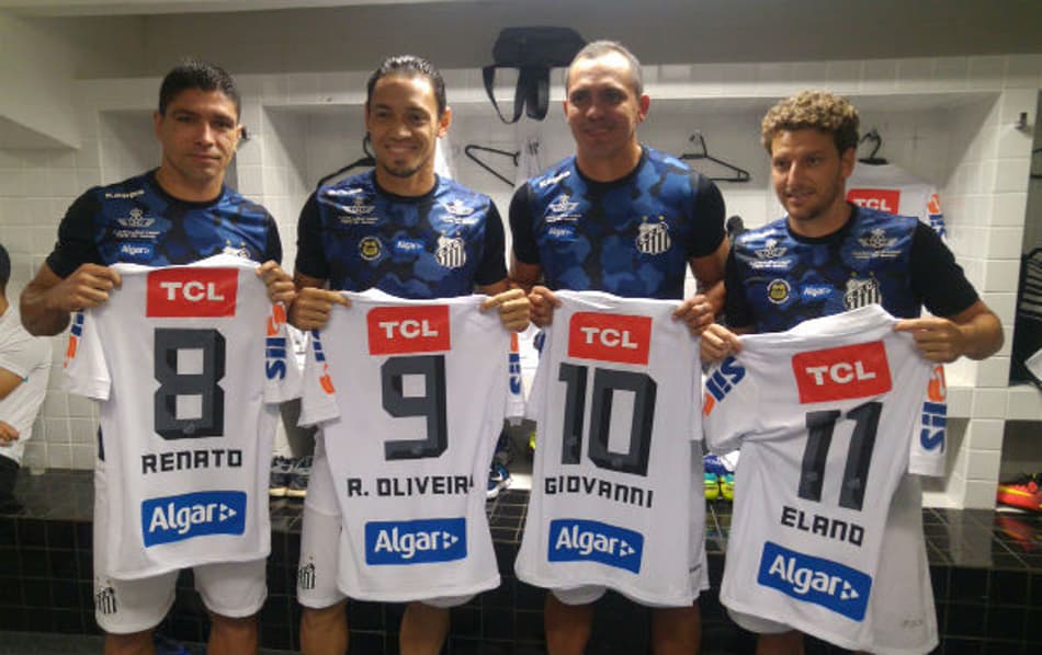 AO VIVO! Veja a festa na Vila antes da partida entre Santos e Benfica