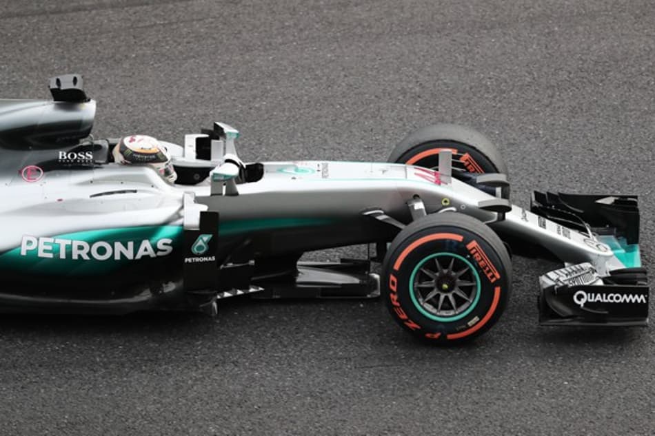 Hamilton: "O campeonato fica difícil para mim"