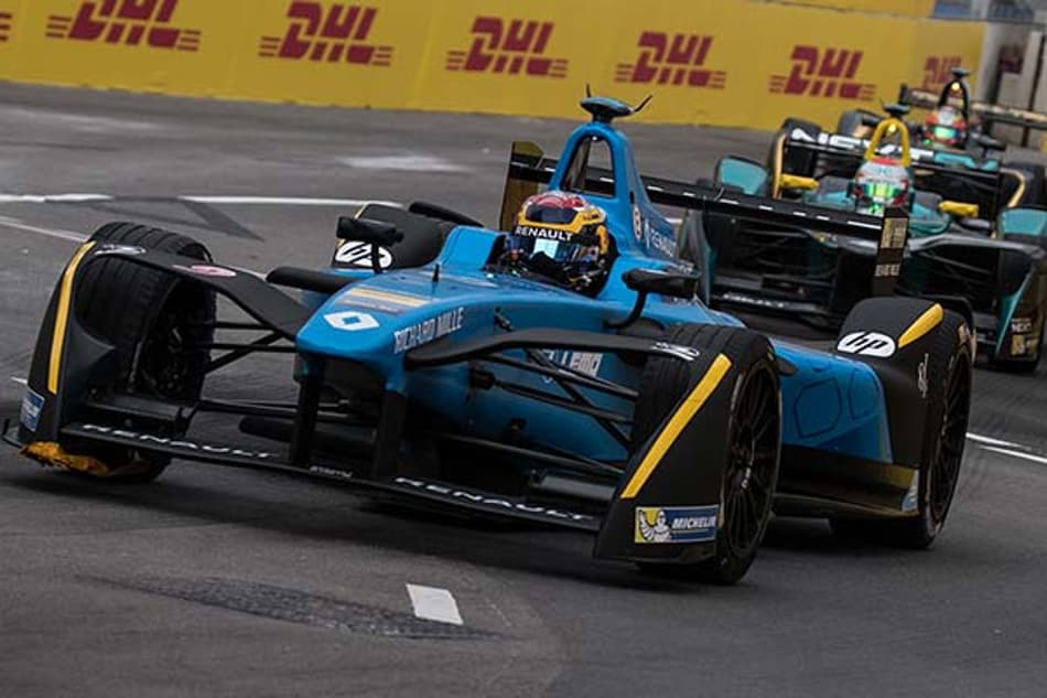 F-E: Buemi inicia defesa de título com vitória em Hong Kong