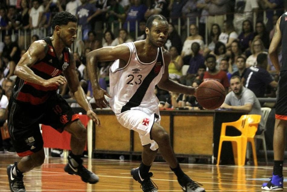 AO VIVO! Vasco e Flamengo se enfrentam pelo Estadual de basquete