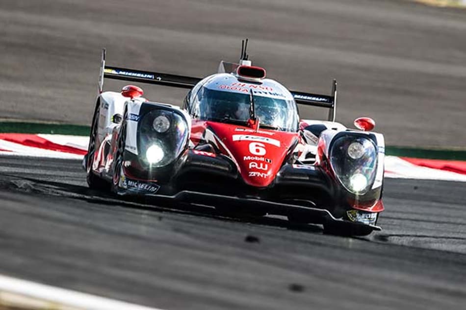 Kobayashi e Conway garantem a pole em Xangai para Toyota; Bruno Senna é pole na LMP2
