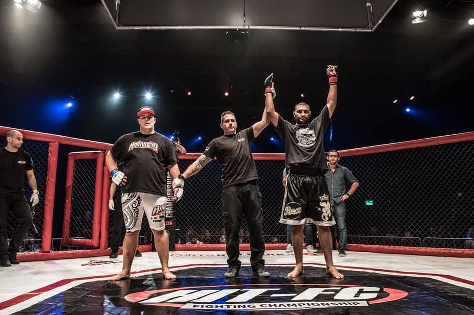 Anderson Braddock venceu segunda luta no MMA durante o HIT-FC III