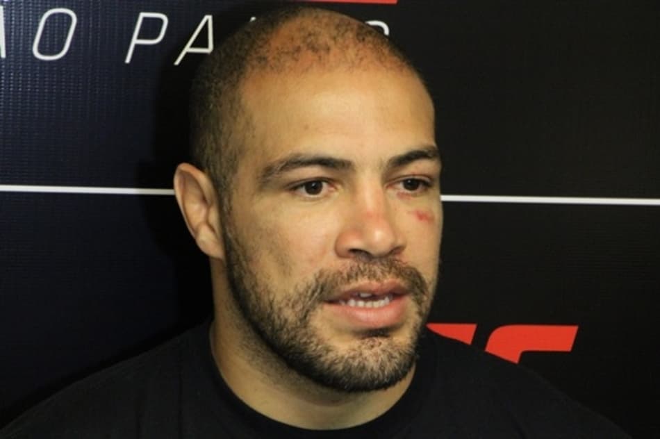 Parceiro de treinos confia no retorno de José Aldo: 'Está jogando o jogo'