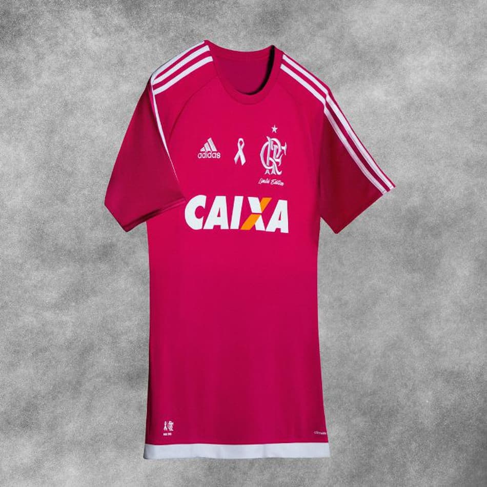 Camisa rosa do Flamengo é revelada. Veja imagens, preço e quando será usada