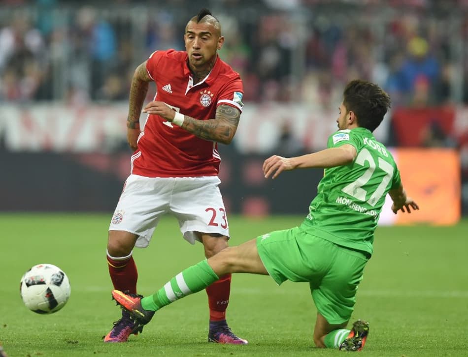 Diretor do Bayern de Munique dispara contra Arturo Vidal