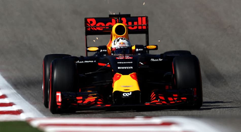 Ricciardo espera tirar vantagem dos pneus na largada