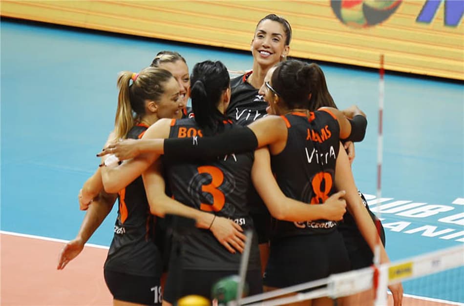Blog Saque: Thaisa fatura o título do Mundial de Clubes pelo Eczacibasi